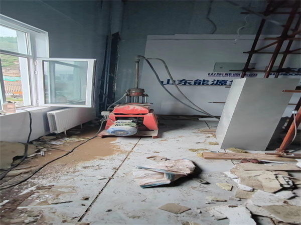 鄂温克地基基础下沉墙体裂缝加固注浆顶升施工